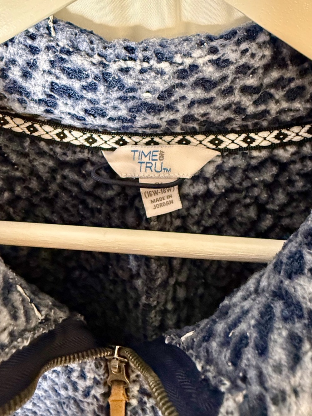 Time and Tru Women's Sherpa Fleece Pullover Blue Oatmeal 1X - Picture 3 of 4